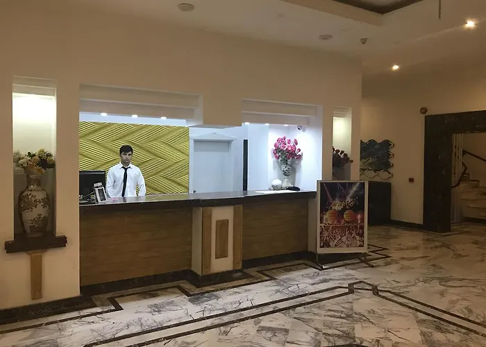 Seray マルマリス